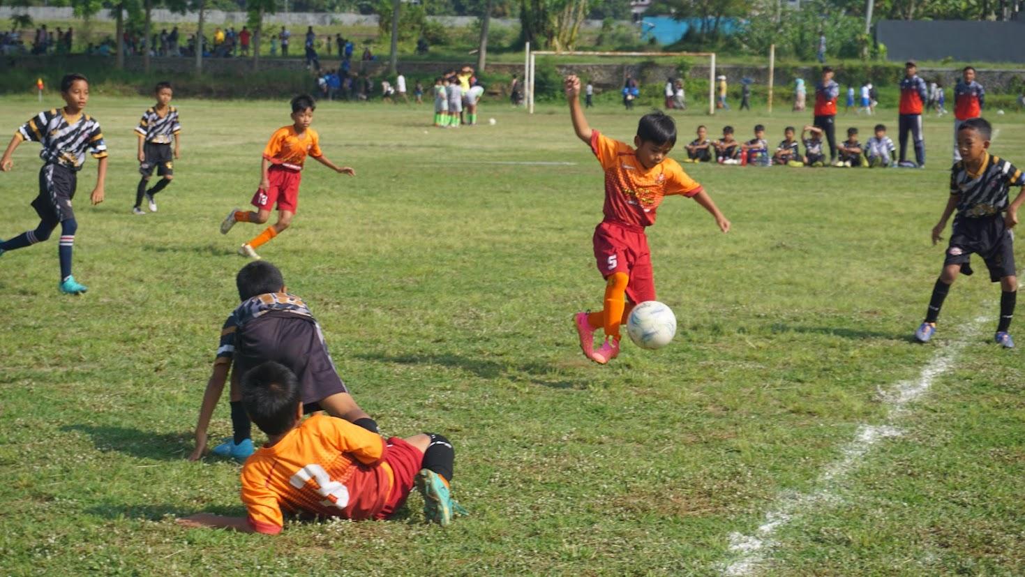 Metode Latihan di SSB Putra Dewa Malang