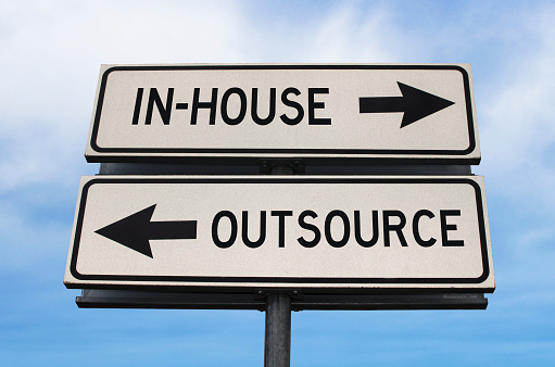 In-House vs Outsourced Bookkeeping