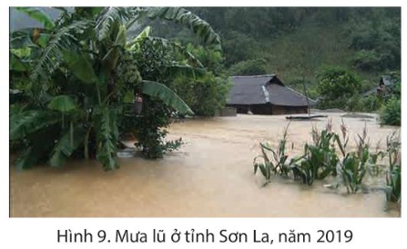 Quan sát hình 9 và đọc thông tin, em hãy nêu:  - Đặc điểm khí hậu của vùng Trung du và miền núi Bắc Bộ.  - Ảnh hưởng của khí hậu đến đời sống và sản xuất vùng Trung du và miền núi Bắc Bộ