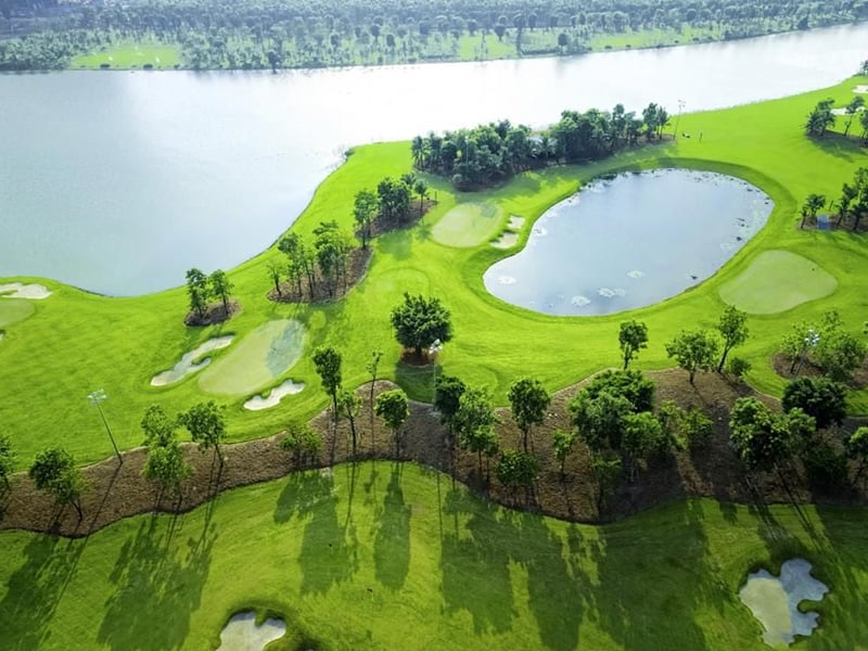 Vietnam Golf & Country Club 