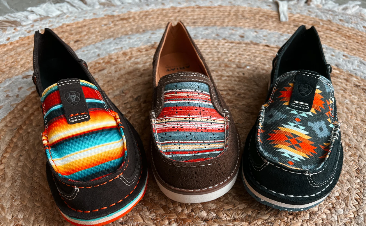 , Ariat Footwear: A Blend of Fashion and Functionality, Days of a Domestic Dad