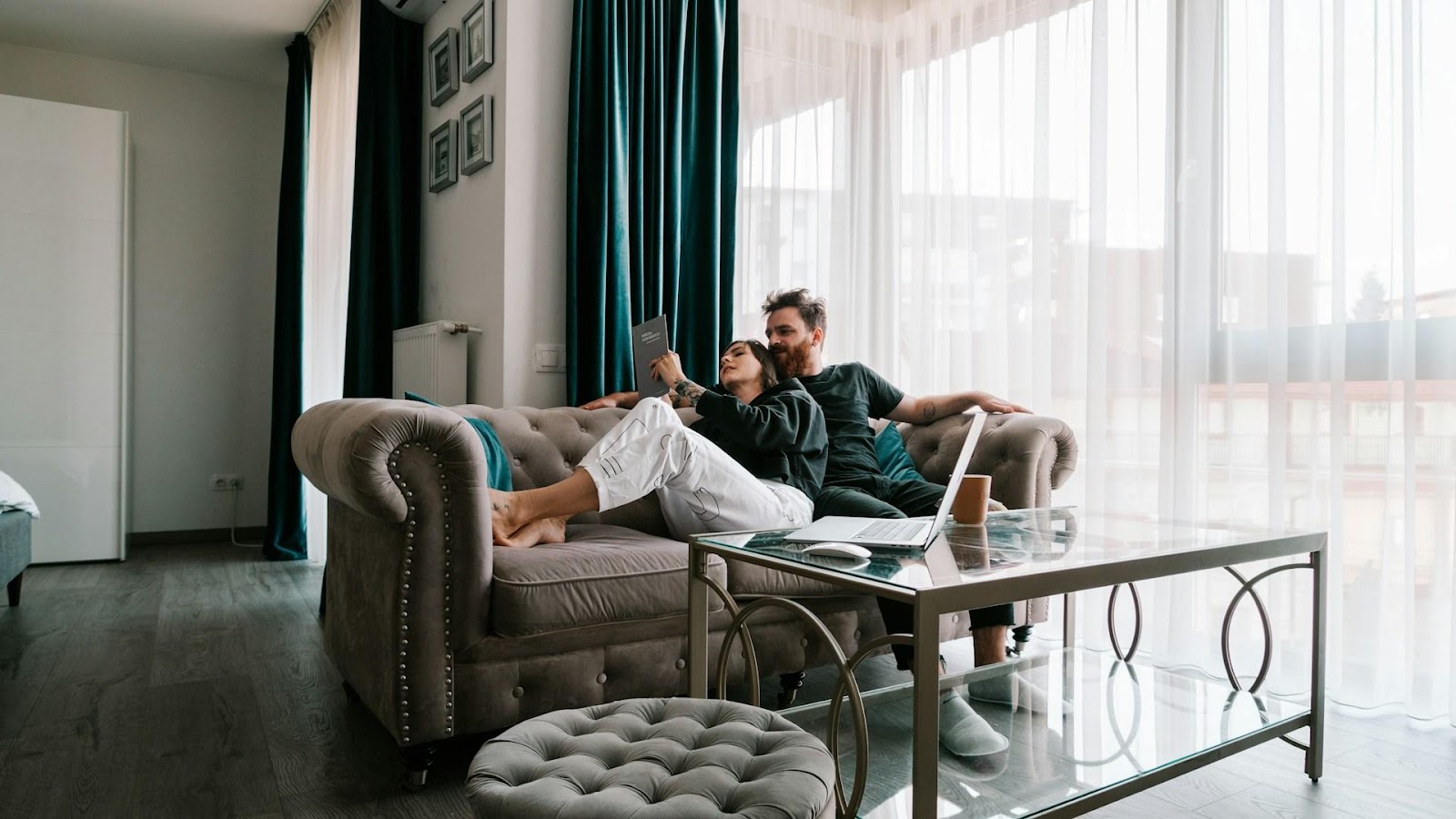 couple on a sofa enjoying quality time