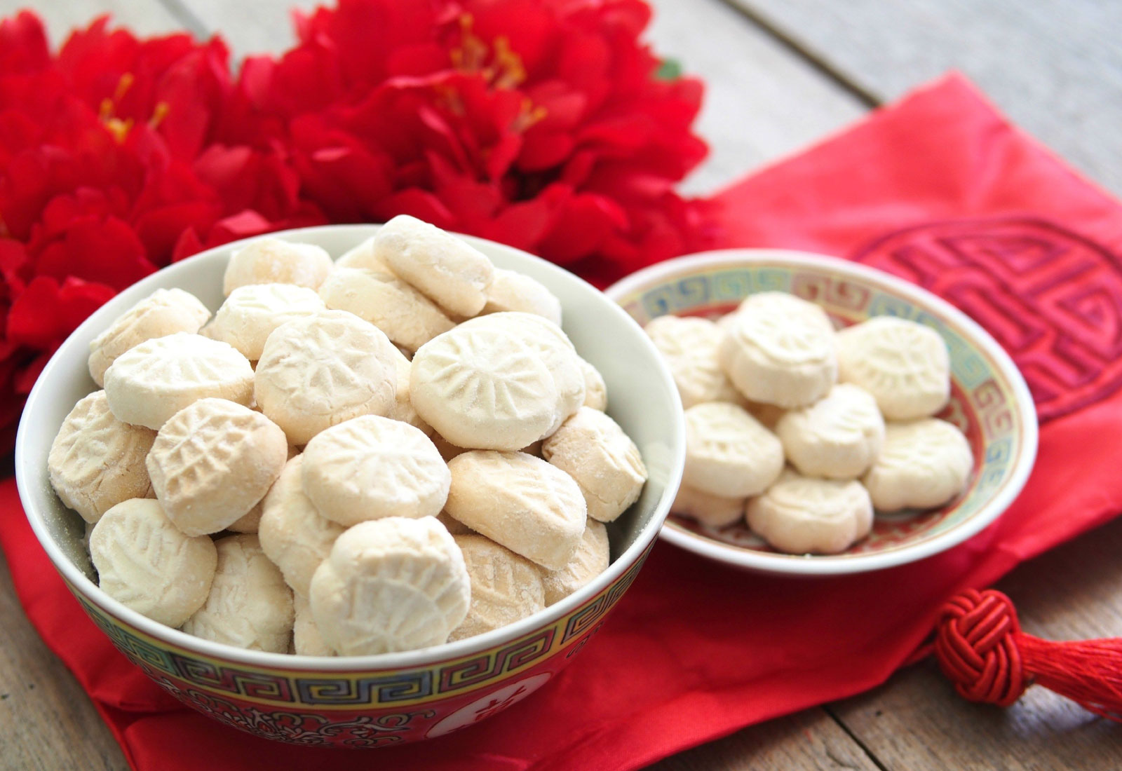 10 All-Time Favorite Chinese New Year Snacks You Can Eat Guilt-Free!