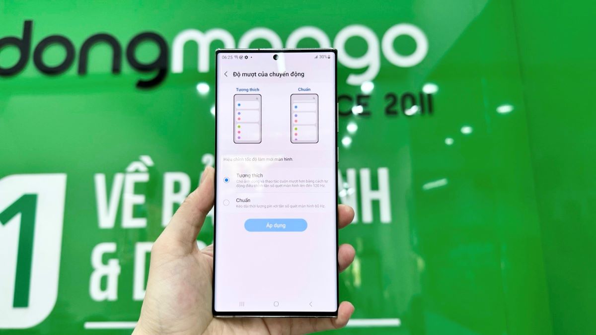 Màn hình Samsung Note 20 Ultra nhỏ hơn một chút với kích thước 6.7 inch