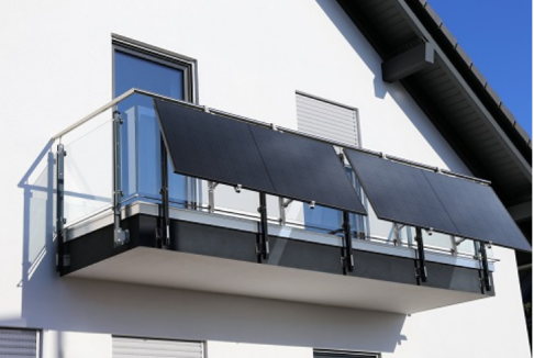 Plug-and-Play-Solar