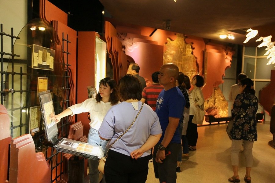 Tourists visit the exhibition 