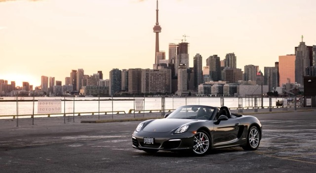 How to Rent a Car in Toronto