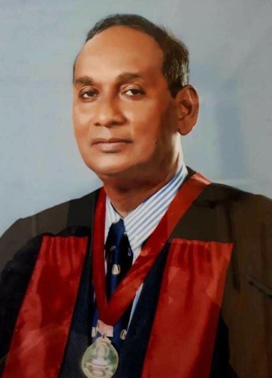 Dr M Ganesharatnam FRCS The only consultant surgeon at General Hospital, Jaffna in 1994
