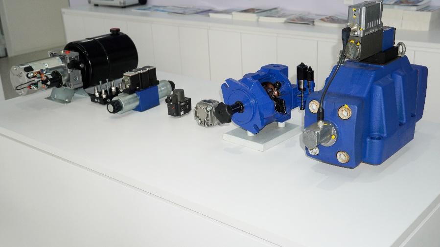 Bosch Rexroth thành lập văn mới tại TP.HCM, thúc đẩy công nghiệp 4.0 - AD 4nXdvsXd4s1XqggXS1ACE1yvtdnFPy LqURs6ycGyl5m5LgM pfP9C44391w0Eb bA6NcNPfv9LJzjyi1Ca uZh qdeYuPMv2nd92Z498XuDWAWeYpitQD3PWWLvoBEDZtOsgA9A5eGGrIk7B0VotiA?key=nnp526 zr90XCCRGzTNFfA