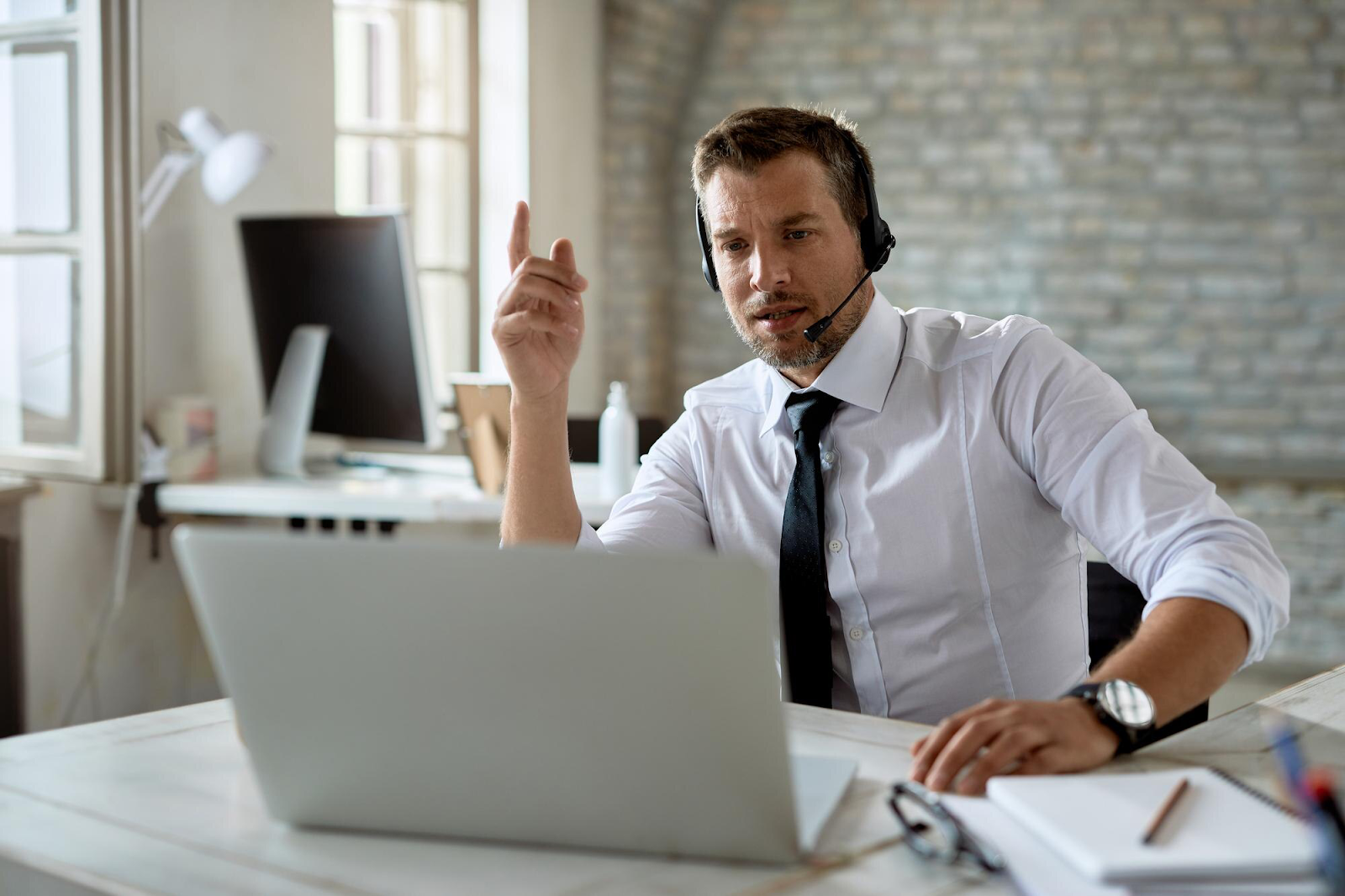 Telegram vs Discord: Which Is Better for Customer Support?