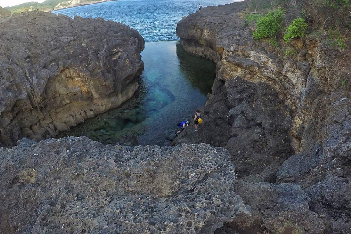 A sight to behold at Angel's Billabong at Nusa Penida, Bali, with the majestic cliffs and crystal clear water.