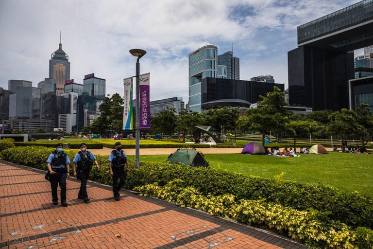 時事評論員桑普預計政府絕不會減國安及警隊的開支（法新社資料圖片）