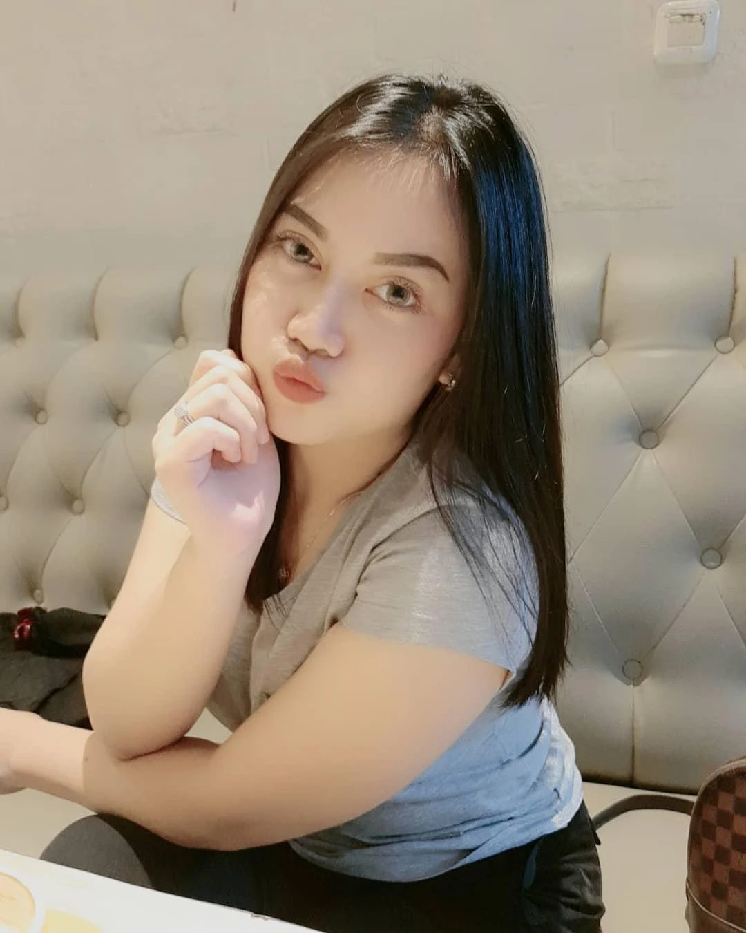 Cantiknya Cewek Indo Bikin Susah Fokus, cewek cantik indo, foto wanita muda, gadis manja
