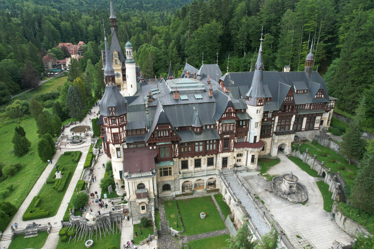 Peleș Castle
