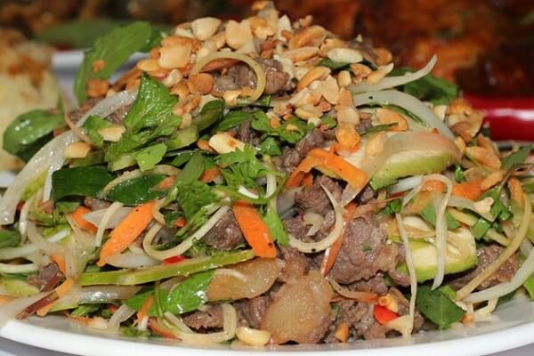 gỏi bò