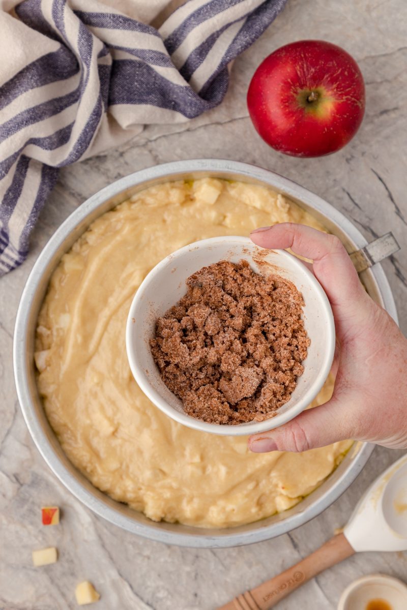 Apple cake ingredients.