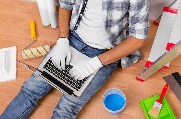 How to Maintain and Clean Your Computer Desk