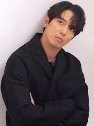 A picture of Jung Yong-hwa 
