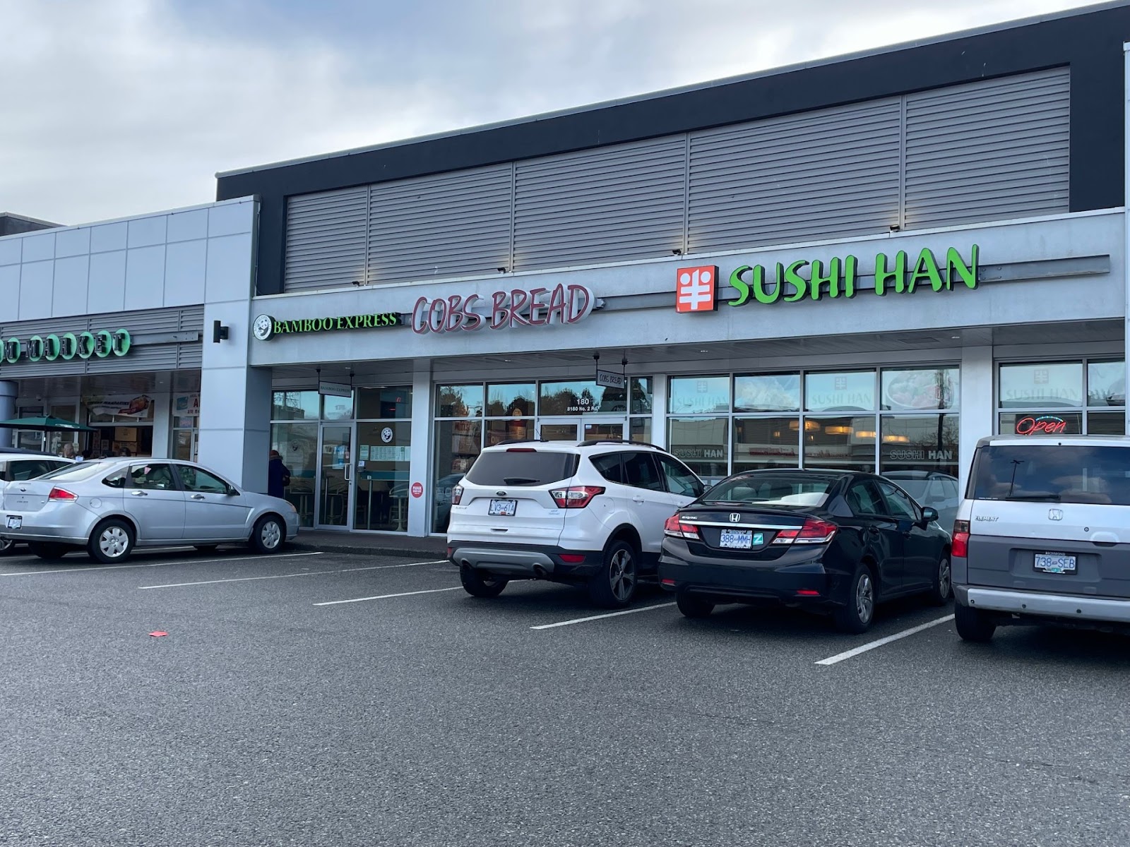 One-stop shopping convenience. Photo via Blundell Centre.
