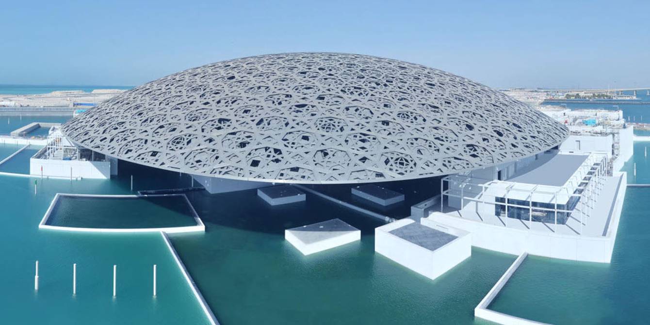 Imagen aérea de la obra terminada del museo Louvre de Abu Dhabi