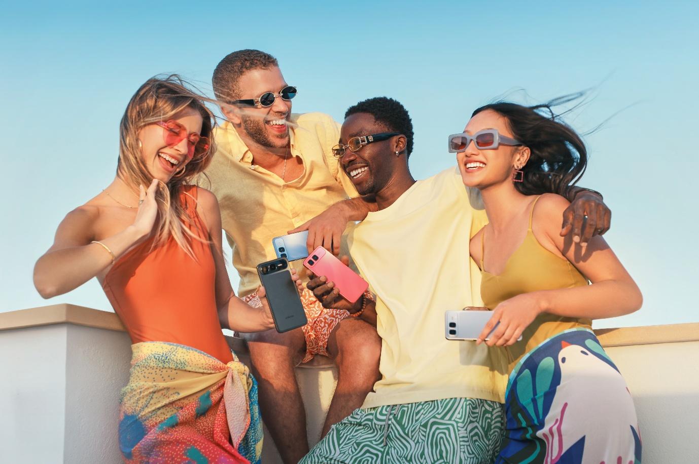 A group of people posing for a picture

AI-generated content may be incorrect.