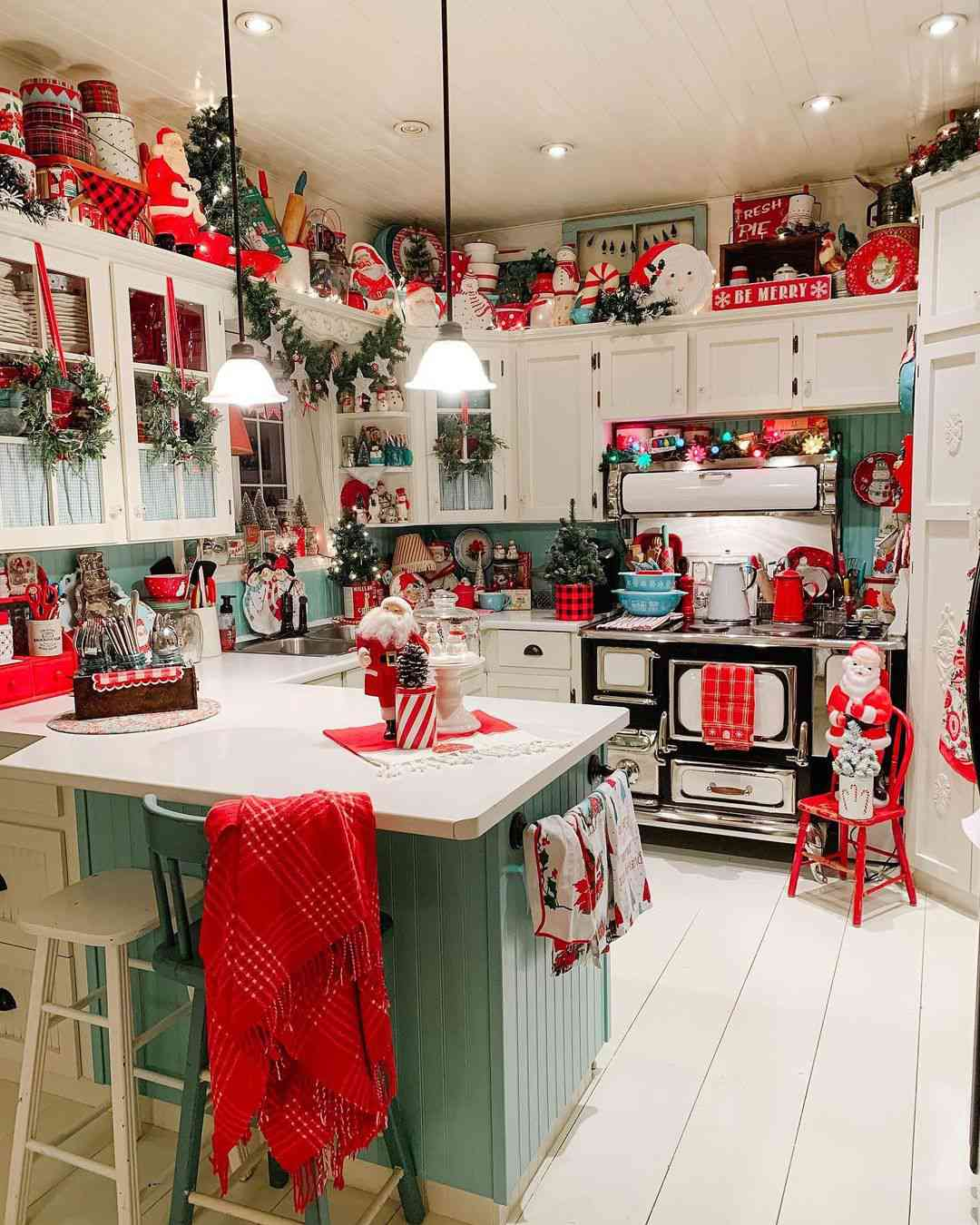 Christmas Kitchen Decor Ideas