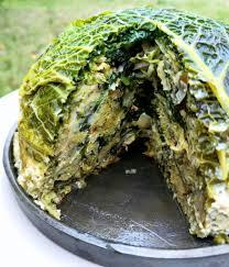A green food on a plate

Description automatically generated