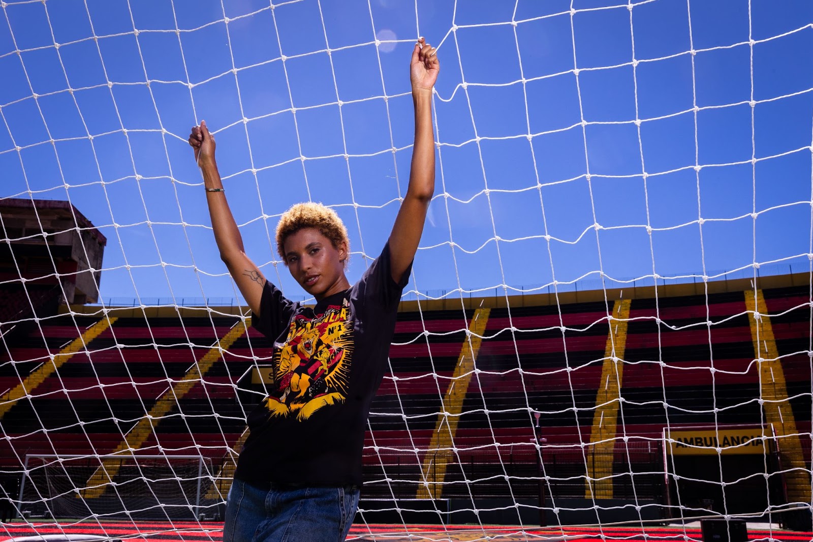 Modelo para a coleção Sport Club do Recife para a coleção da Chico Rei