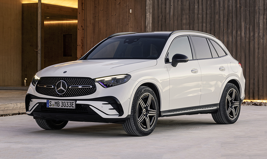 ดีไซน์ภายนอกรถยนต์ : Mercedes-Benz GLC 350 e AMG Dynamic