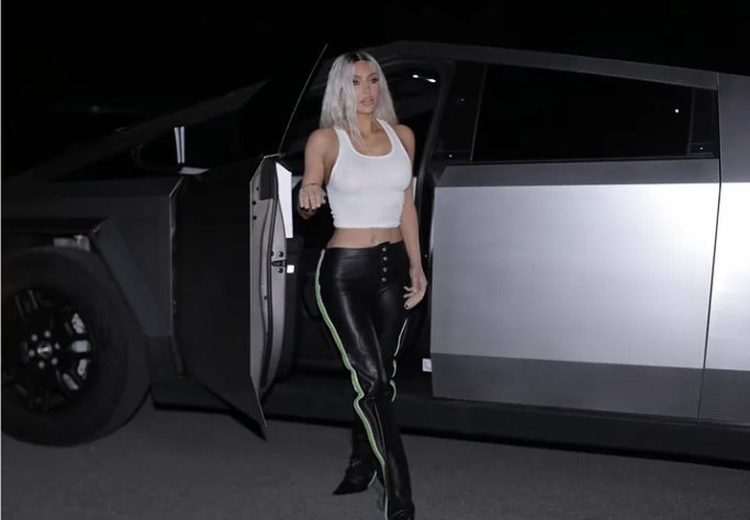 Kim Kardashian and her cybertruck