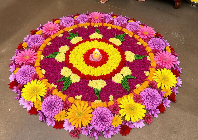 onam pookalam drawing