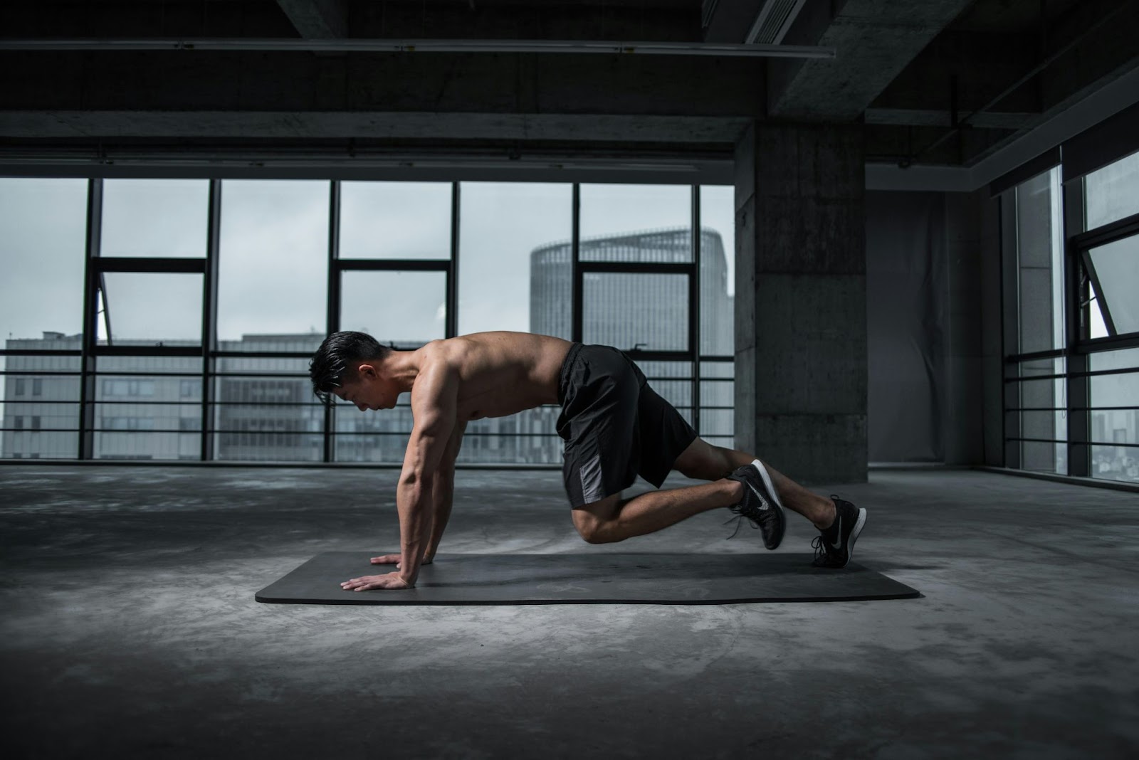 Man doing a bodyweight workout.