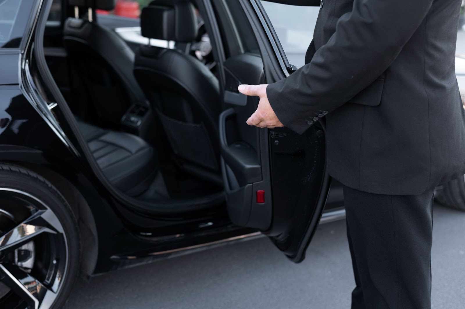 Chauffeur Service in Boston Massachusetts