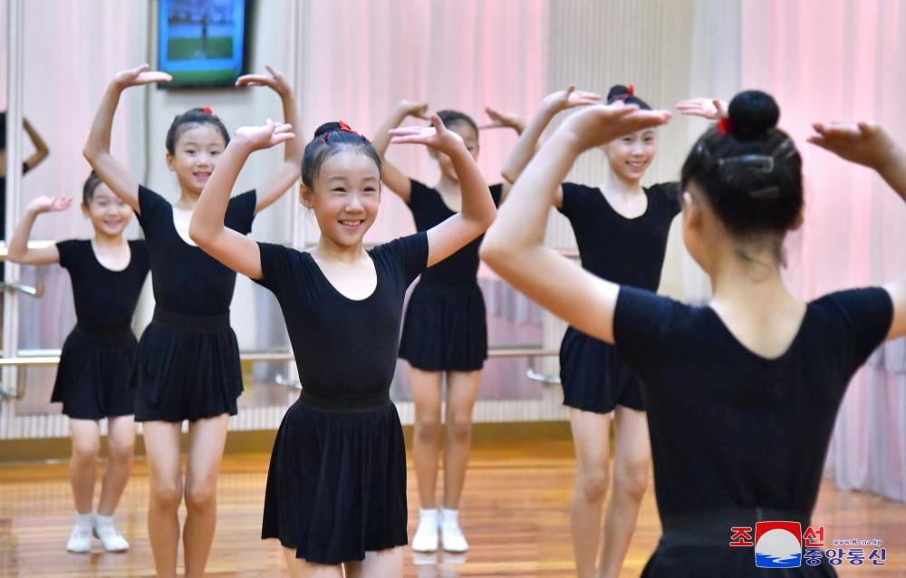 Mangyongdae Schoolchildren's Palace