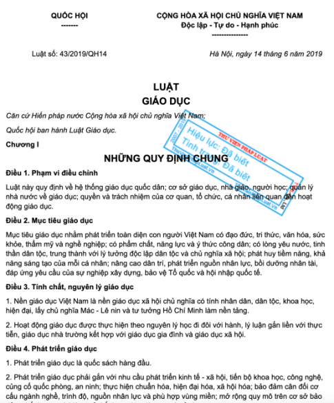 BÀI 18: HỆ THỐNG PHÁP LUẬT VÀ VĂN BẢN PHÁP LUẬT VIỆT NAMMỞ ĐẦUCH: Em hãy quan sát hình dưới đây và thực hiện yêu cầu.- Em hãy chia sẻ hiểu biết về một trong năm văn bản trên.Gợi ý đáp án:1. Hiến pháp:- Là một hệ thống cao nhất của pháp luật quy định những nguyên tắc chính trị căn bản và thiết lập thủ tục, quyền hạn, trách nhiệm của một chính quyền.- Hiến pháp là đạo luật cơ bản nhất của một nhà nước, nó thể hiện ý chí và nguyện vọng của tuyệt đại đa số nhân dân tồn tại ở trong hoặc ngoài nhà nước đó, nhưng vẫn là nhân dân thuộc nhà nước đó.KHÁM PHÁCâu 1: Em hãy quan sát sơ đồ, đọc trường hợp và trả lời câu hỏi.Trường hợp.Khi thảo luận về hệ thống pháp luật, bạn A, học sinh lớp 10C có quan điểm:- Hệ thống pháp luật là toàn bộ văn bản quy phạm pháp luật do Nhà nước ban hành.Bạn B không đồng ý mà cho rằng:- Hệ thống pháp luật là tổng thể các quy phạm pháp luật do Nhà nước ban hành.Thấy 2 bạn tranh luận vẫn chưa thể thuyết phục nhau, cô giáo liền nói:- Thực ra, quan điểm của A và B đều đúng nhưng chưa đầy đủ. Hệ thống pháp luật là tổng thể các quy phạm pháp luật có mối quan hệ chặt chẽ với nhau, được phân định thành chế định pháp luật và các ngành luật; được thể hiện trong hệ thống các văn bản quy phạm pháp luật do Nhà nước ban hành theo trình tự, thủ tục nhất định.CH: Hệ thống pháp luật cấu thành từ những yếu tố nào? Cho ví dụ minh hoạ từng yếu tố.Gợi ý đáp án:Ngành luật; Chế định pháp luật; Quy phạm Luật.Câu 2: Em hãy quan sát bảng dưới đây và trả lời câu hỏi.- Hệ thống pháp luật Việt nam có bao nhiêu ngành luật và đó là những ngành luật nào?- Em có những hiểu biết gì về một trong các ngành luật kể trên?Gợi ý đáp án:Luật Hiến phápLuật Hành chínhLuật Hình sựLuật Tố tụng hình sựLuật Dân sựLuât Tố tụng dân sựLuật Hôn nhân và gia đìnhLuật Kinh tếLuật Tài chínhLuật Ngân hàngLuật Đất đaiLuật lao độngCâu 3: Em hãy quan sát bảng, đọc thông tin sau đây và trả lời câu hỏiTHÔNG TIN. Điều 2: Luật Ban hành văn bản quy phạm pháp luật năm 2015 sửa đổi, bổ sung năm 2020 quy định: “Văn bản quy phạm pháp luật là văn bản có chứa quy phạm pháp luật, được ban hành theo đúng thẩm quyền, hình thức, trình tự, thủ tục quy định trong Luật này” Như vậy, văn bản quy phạm pháp luật phải do các cơ quan có thẩm quyền ban hành theo quy định của pháp luật. Nội dung các văn bản quy phạm pháp luật chứa đựng các quy phạm pháp luật, được áp dụng nhiều lần trong đời sống xã hội.- Theo em, hệ thống văn bản quy phạm pháp luật Việt Nam được cấu trúc như thế nào?Tình huống.Trong giờ học môn Giáo dục kinh tế và pháp luật, giáo viên yêu cầu học sinh lấy ví dụ để phân biệt văn bản quy phạm pháp luật và văn bản áp dụng pháp luật. A xung phong phát biểu:- Thưa cô, quyết định xử phạt hành chính là văn bản quy phạm pháp luật ạ.B trả lời:- Thưa cô, theo em quyết định xử phạt vi phạm hành chính không phải là văn bản quy phạm pháp luật mà là văn bản áp dụng pháp luật. Vì đây là văn bản chứa đựng các quy tắc xử sự cá biệt được ban hành dựa trên các văn bản quy phạm pháp luật, có nội dung áp dụng đối với cá nhân, tổ chức xác định được thực hiện 1 lần trong thực tiễn.Cả hai tranh luận khá sôi nổi những vẫn chưa tìm được câu trả lời thoả đáng.- Em đồng ý với ý kiến của A hay B? Vì sao?- Theo em, làm thế nào để phân biệt văn bản quy phạm pháp luật và văn bản áp dụng pháp luật?Gợi ý đáp án:Thông tin: Hệ thống văn bản quy phạm pháp luật Việt Nam chứa vác quy phạm pháp luật, được ban hành theo đúng thẩm quyền, hình thức, trình tự, thủ tục quy định của pháp luật, có mối quan hệ chặt chẽ với nhau về nội dung, hiệu lực pháp lí.Tình huống:- Em đồng ý với ý kiến của B * Giải thích: quyết định xử phạt hành chính mang tính chất cá biệt đối với những quan hệ cụ thể, cá biệt nhằm xác định quyền và nghĩa vụ của cá nhân, tổ chức nhất định.Tiêu chíVăn bản quy phạm pháp luậtVăn bản áp dụng pháp luật1. Khái niệmVăn bản quy phạm pháp luật là văn bản có chứa quy phạm pháp luật, được ban hành theo đúng thẩm quyền, hình thức, trình tự, thủ tục quy định trong Luật này.Văn bản áp dụng pháp luật là văn bản chứa đựng các quy tắc xử sự cá biệt, do cơ quan, cá nhân có thẩm quyền ban hành, được áp dụng một lần trong đời sống và bảo đảm thực hiện bằng sự cưỡng chế Nhà nước2. Thẩm quyền ban hànhCơ quan nhà nước có thẩm quyền ban hành (Chương II Luật ban hành văn bản quy phạm pháp luật 2015)Do các cơ quan Nhà nước có thẩm quyền hoặc các tổ chức, cá nhân được Nhà nước trao quyền ban hành, dựa trên các quy phạm pháp luật cụ thể để giải quyết một vấn đề pháp lý cụ thể.Ví dụ: Chánh án Tòa án căn cứ các quy định của Bộ luật dân sự và Bộ luật tố tụng dân sự để tuyên án đối với cá nhân tổ chức liên quan thông qua bản án.3. Nội dung ban hànhChứa đựng các quy tắc xử sự chung được Nhà nước bảo đảm thực hiện và được áp dụng nhiều lần trong thực tế cuộc sống, được áp dụng trong tất cả các trường hợp khi có các sự kiện pháp lý tương ứng xảy ra cho đến khi nó hết hiệu lực.Ví dụ: Nếu có tranh chấp hợp đồng mua bán đất thì dựa trên tình huống thực tế áp dụng Luật đất đai và Bộ luật Dân sựChứa quy tắc xử sự riêng. Áp dụng một lần đối với một tổ chức cá nhân là đối tượng tác động của văn bản, nội dung của văn bản áp dụng pháp luật chỉ rõ cụ thể cá nhân nào, tổ chức nào phải thực hiện hành vi gì. Đảm bảo tính hợp pháp (tuân thủ đúng các văn bản quy phạm pháp luật), phù hợp với thực tế (đảm bảo việc thi hành). Mang tính cưỡng chế nhà nước cao.Ví dụ: Bản án chỉ rõ cá nhân nào phải thực hiện nghĩa vụ gì: Nguyễn Văn A phải bồi thường cho Lê Văn B 20 triệu đồng. Đối tượng ở đây là cụ thể A và B không áp dụng cho bất kỳ cá nhân tổ chức nào khác. Câu 4: Em hãy quan sát hành vi được mô tả trong các bức tranh dưới đây và trả lời câu hỏi.- Học sinh trung học phổ thông nên có thái độ như thế nào đối với những hành vi vi phạm pháp luật?Gợi ý đáp án:+ Đội mũ bảo hiểm khi tham gia giao thông.+ Chấp hành quy định của Luật Giao thông đường bộ.LUYỆN TẬPCâu 1: Em hãy cho biết những nhận định sau đây đúng hay sai. Vì sao?a. Chế định pháp luật là một hệ thống các quy phạm pháp luật điều chỉnh các quan hệ xã hội cùng loại, trong một lĩnh vực nhất định của đời sống xã hội.b. Hệ thống pháp luật chính là hệ thống các văn bản quy phạm pháp luật.c. Trong hệ thống pháp luật có sự thể hiện đầy đủ các ngành luật, các chế định luật, các quy phạm pháp luật là biểu hiện của tính phù hợp của hệ thống pháp luật.d. Hương ước, tập quán địa phương là văn bản quy phạm pháp luật.Gợi ý đáp án:- Những nhận định đúng là: a, b. Những nhận định sai là c, d.* Giải thích: Chế định pháp luật là tập hợp các quy phạm pháp luật thuộc một ngành luật điều chỉnh một nhóm quan hệ xã hội cùng loại.Câu 2: Em hãy xác định văn bản quy phạm pháp luật trong các văn bản pháp luật dưới đây:a. Bản án hình sự của Toà án nhân dân huyện X.b. Quyết định của Hiệu trưởng Trường Đại học T về việc ban hành Nội quy Kí túc xá sinh viên.c. Luật Du lịch.d. Quyết định của Chủ tịch Uỷ ban nhân dân tỉnh Y về việc thành lập Ban chỉ đạo phòng chống dịch cúm gia cầm trên địa bàn tỉnh Y.đ. Nghị định của Chính phủ về việc xử lí kỉ luật công chức.e. Chỉ thị của Bộ trưởng Bộ y tế về việc phát động phong trào thi đua trong ngành y tế.Gợi ý đáp án:CCâu 3: Em hãy đọc tình huống sau và trả lời câu hỏi.A và B là đôi bạn học lớp 10B, trường Trung học phổ thông C và thường cùng nhau đi học bằng xe đạp điện của A. Trên đường đi học, hai bạn gặp đèn đỏ, A nói với B:- Sao vẫn có người không dừng lại khi có tín hiệu đèn đỏ, B nhỉ?B đáp:- Mình không biết nữa, có lẽ họ không thấy hoặc cố tình vượt. Tuy nhiên, vượt đèn đỏ dễ gây tại nạn, rất nguy hiểm, là vi phạm pháp luật. Chúng ta đã được học điều này rồi nhỉ?A tiếp lời:- Đúng rồi! Là học sinh, chúng ta nên có ý thức tuân thủ pháp luật.CH:- Em có nhận xét gì về quan điểm của A và B?- Những hành vi nào của học sinh trung học phổ mà em cho là vi phạm pháp luật? Theo em, để hạn chế những hành vi này, học sinh cần nâng cao ý thức pháp luật của mình bằng những hoạt động nào?Gợi ý đáp án:- Quan điểm của A và B là đúng, thể hiện ý thức tuân thủ pháp luật,- Những hành vi của học sinh THPT em cho là vi phạm pháp luật:+ Tham gia giao thông không đội mũ bảo hiểm+ Gian lận trong thi cử- Để hạn chế những hành vi này, học tinh nên tích cực tham gia các hoạt động, phong trào tìm hiểu pháp luật ở trường, khu phố,... VẬN DỤNG