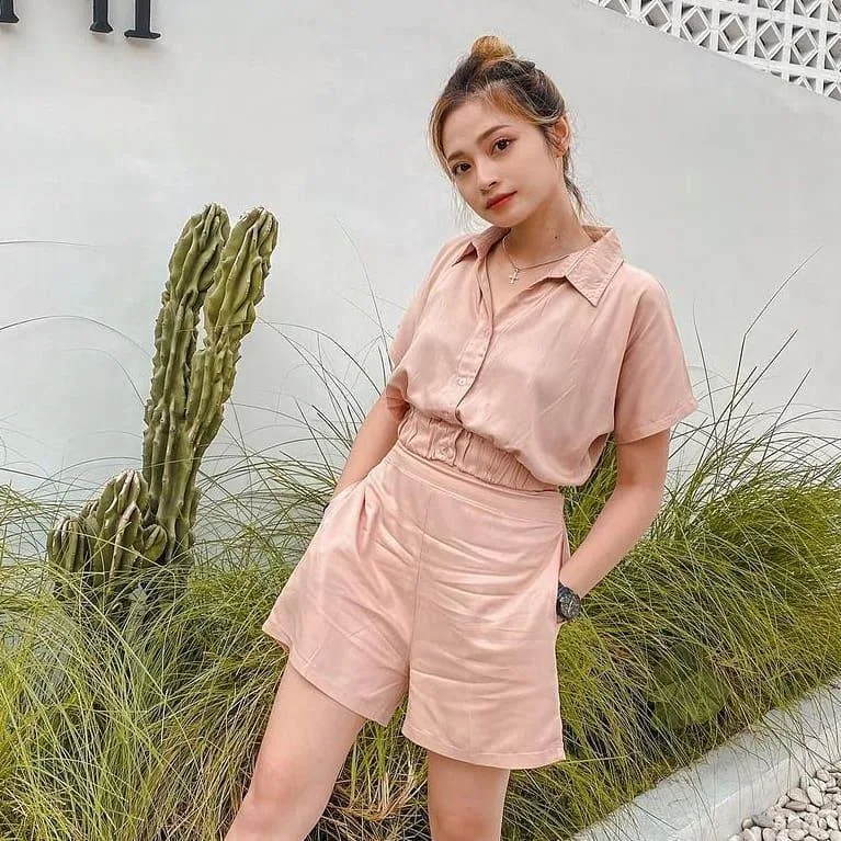 Gadis Seksi yang Membuat Hati dan Tubuhmu Melebur, gadis seksi, hati dan tubuh melebur, cewek menggoda