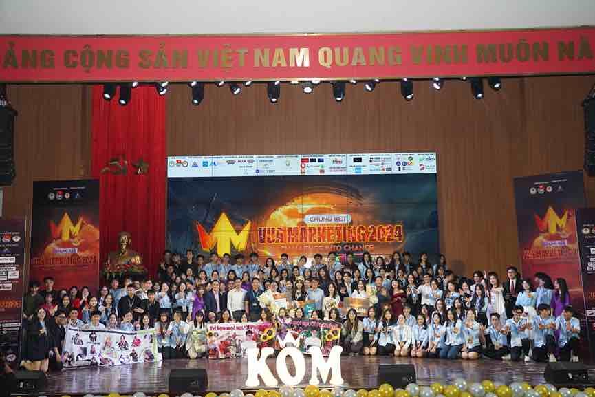 Bùng nổ Chung kết Cuộc thi Vua Marketing 2024 - Tỏa sáng cùng “The Aurora”
