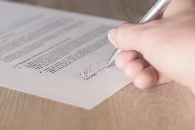 lease ends, giving notice, landlord