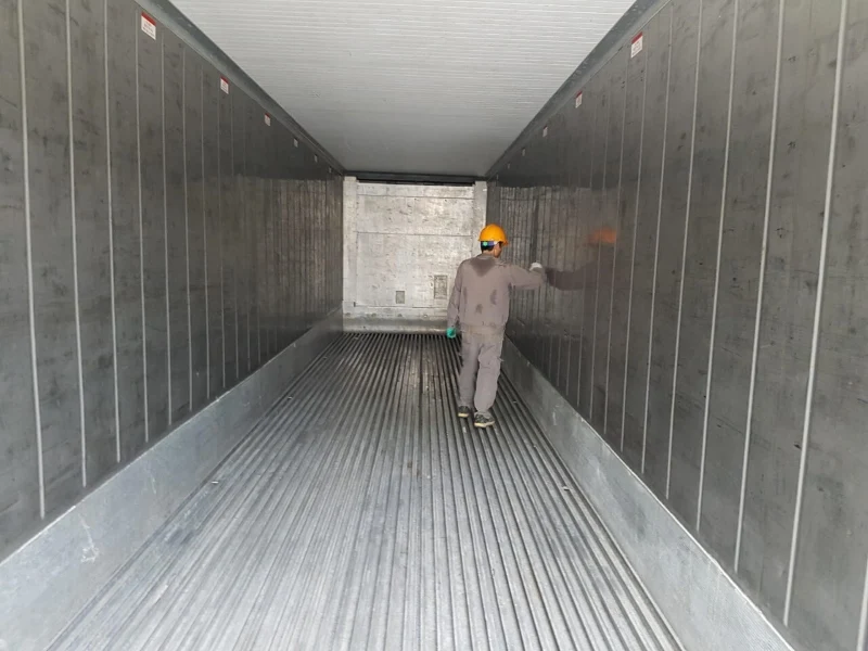 Bán container lạnh: Trước khi mua kiểm tra kỹ lưỡng container