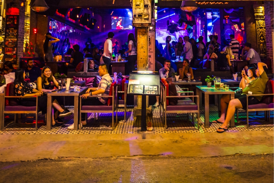 Best bar spots in Sihanoukville