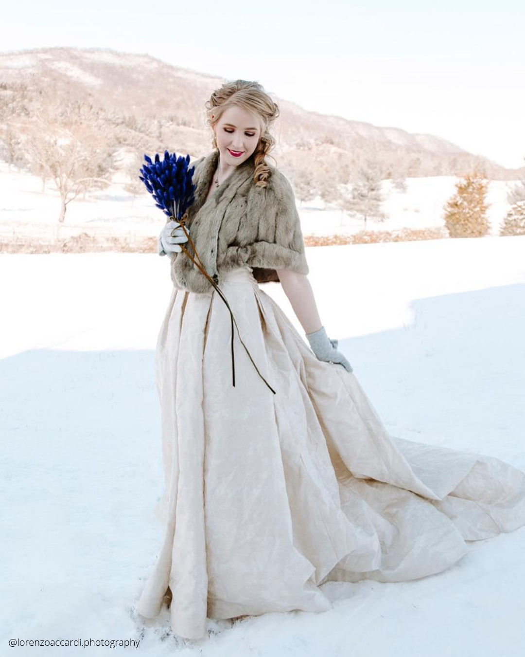 winter wedding dresses outfits with fur a line lorenzoaccardi.photography