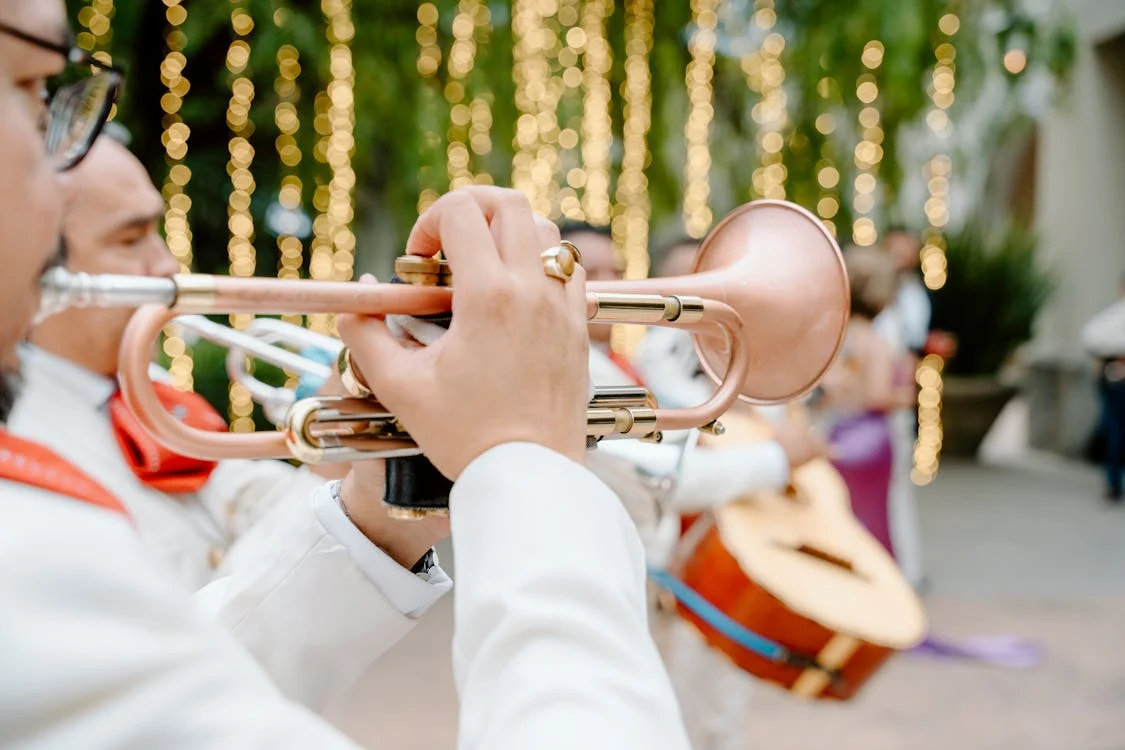 Making Sure Your Wedding Entertainment Is A Hit