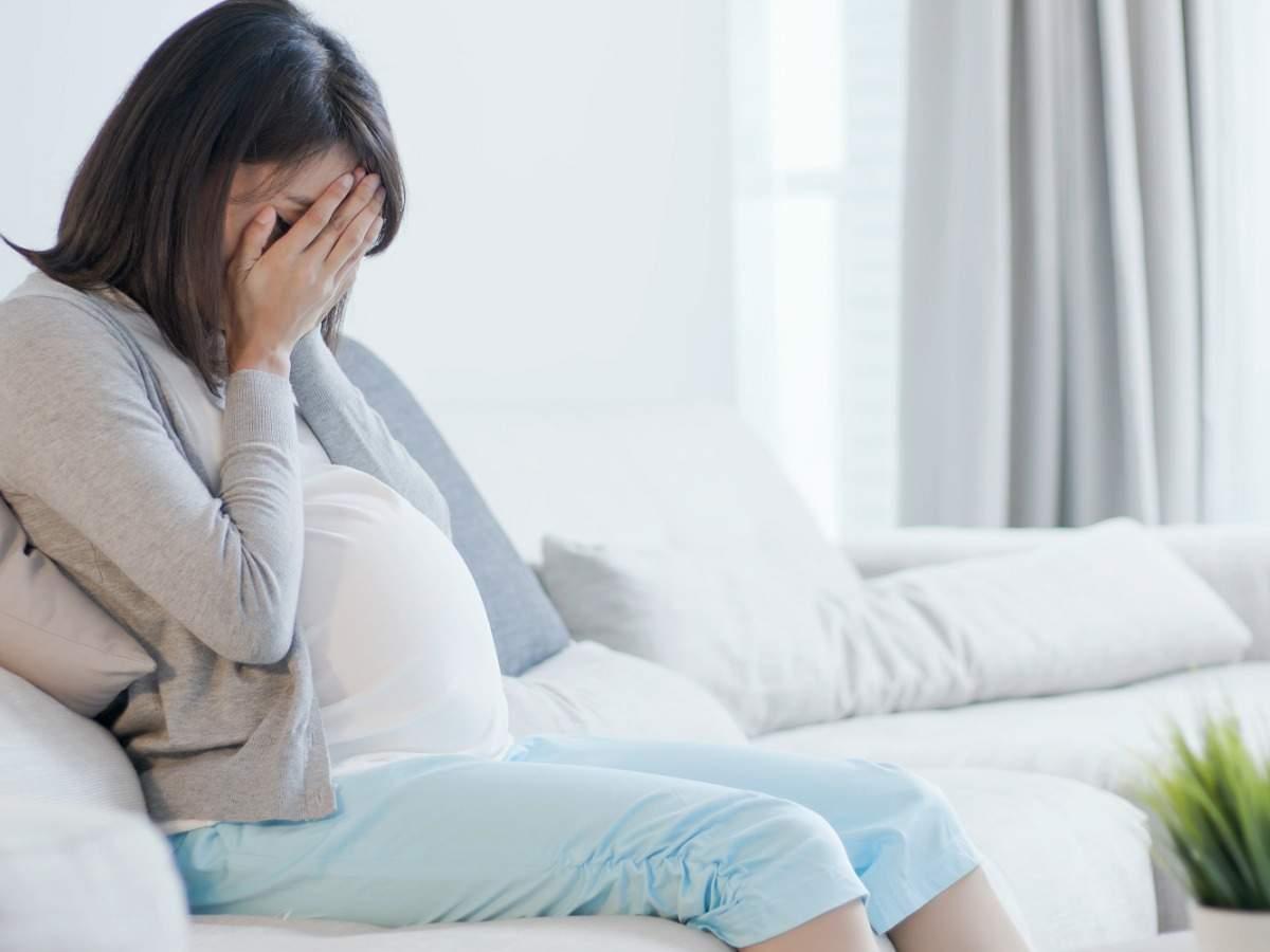 How to Manage Pregnancy Stress Naturally