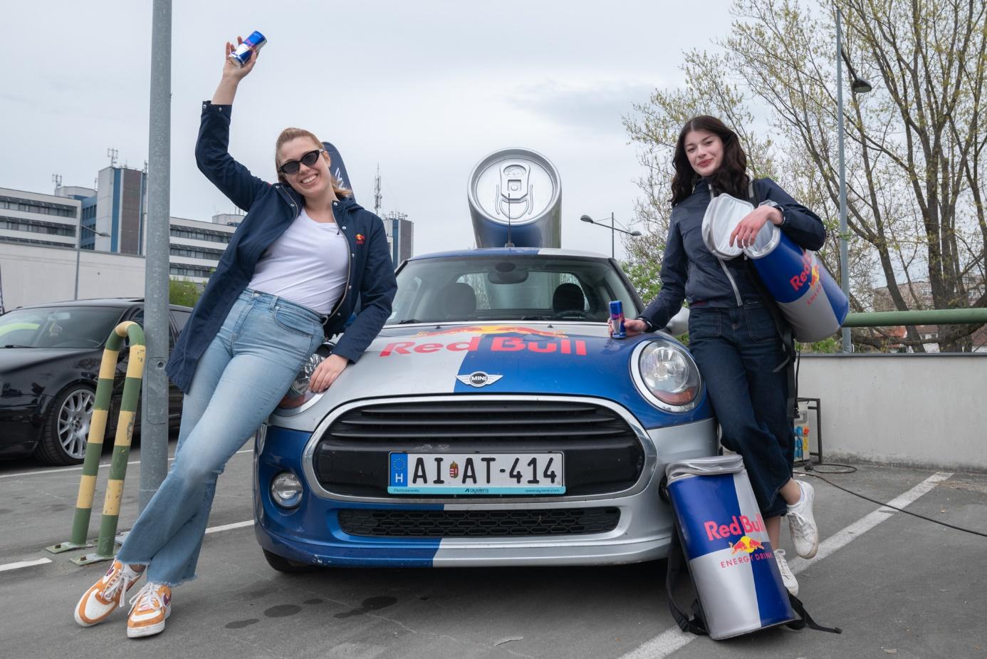 The car meet and exhibition has grown into a popular family event in the city and a nationally renowned gathering for car enthusiasts, attracting more than three thousand visitors this year (Photos: András Adorján, Máté Dudás, Bettina Korinek, Gergely Nagy)