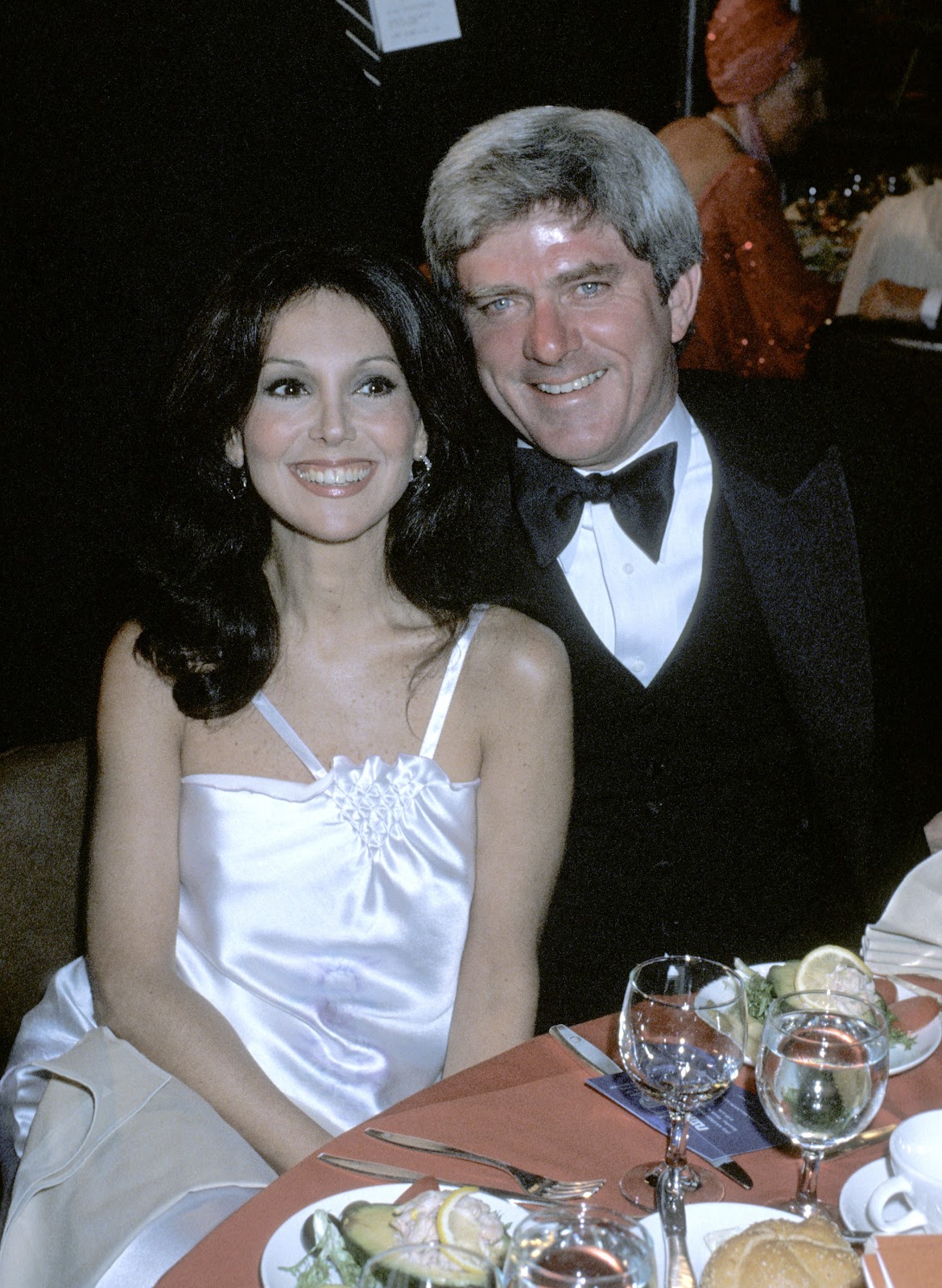 Marlo Thomas and Phil Donahue pictured on March 4, 1978 | Source: Getty Images