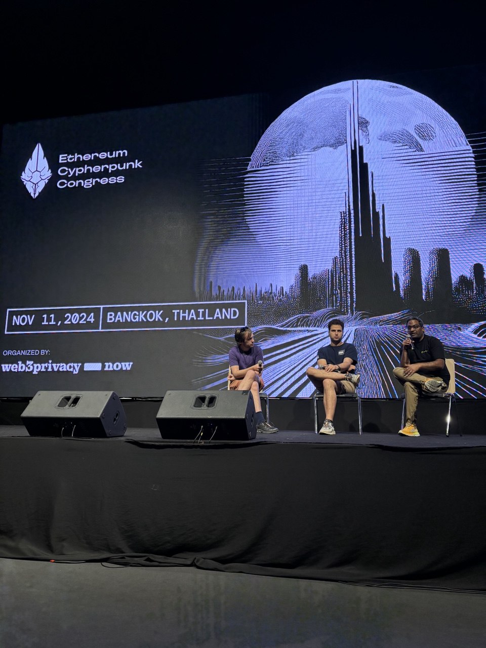 Amit Chaudhary and Peymann doing a panel discussion ay Ethereum cypherpunk congress 