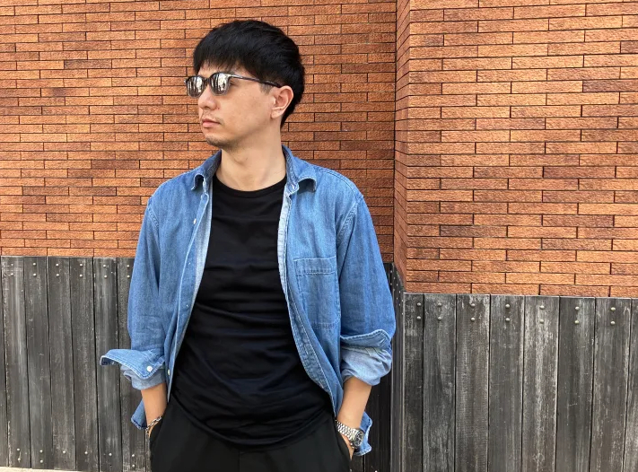男性の夏に合うメガネのコーデ