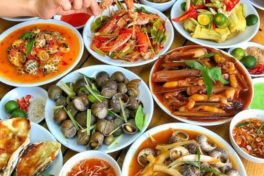 Discover the cuisine of Hai Phong on a 5 day food tour