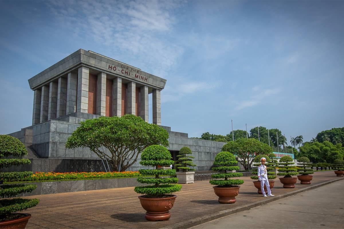 Ho Chi Minh Mausoleum in Hanoi - 4 tips for visiting