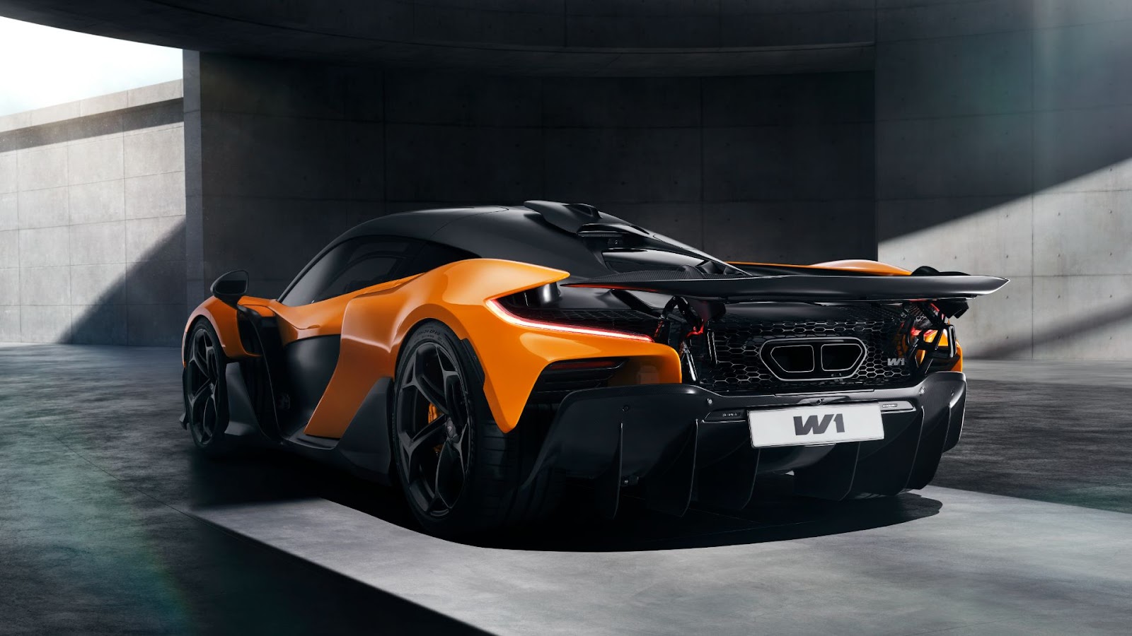 McLaren W1